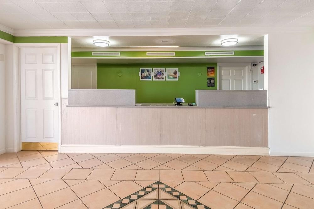 Hotel Studio 6-fort Worth, Tx - West Medical Center