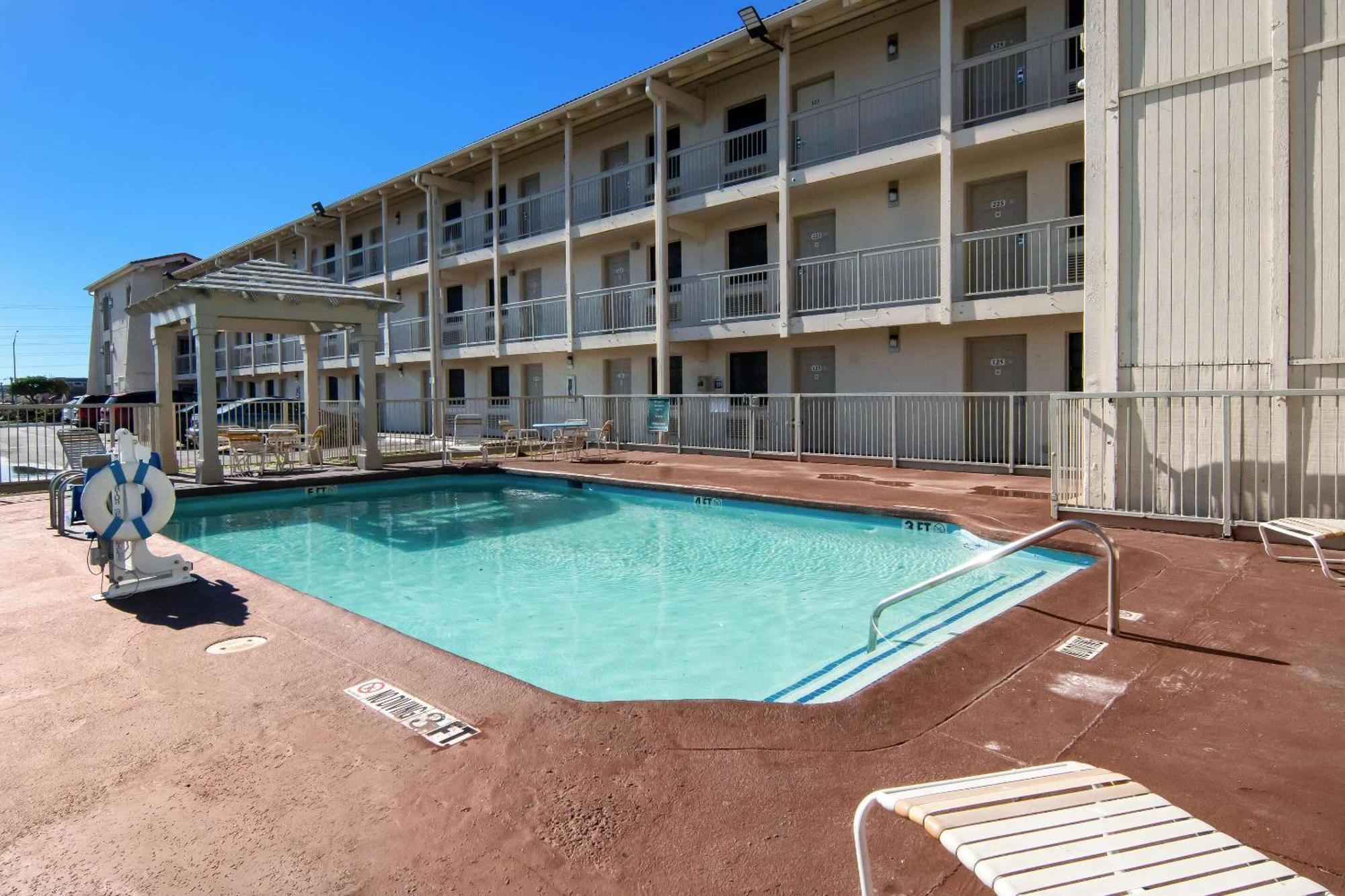 Studio 6-fort Worth, Tx - West Medical Center Hotel White Settlement